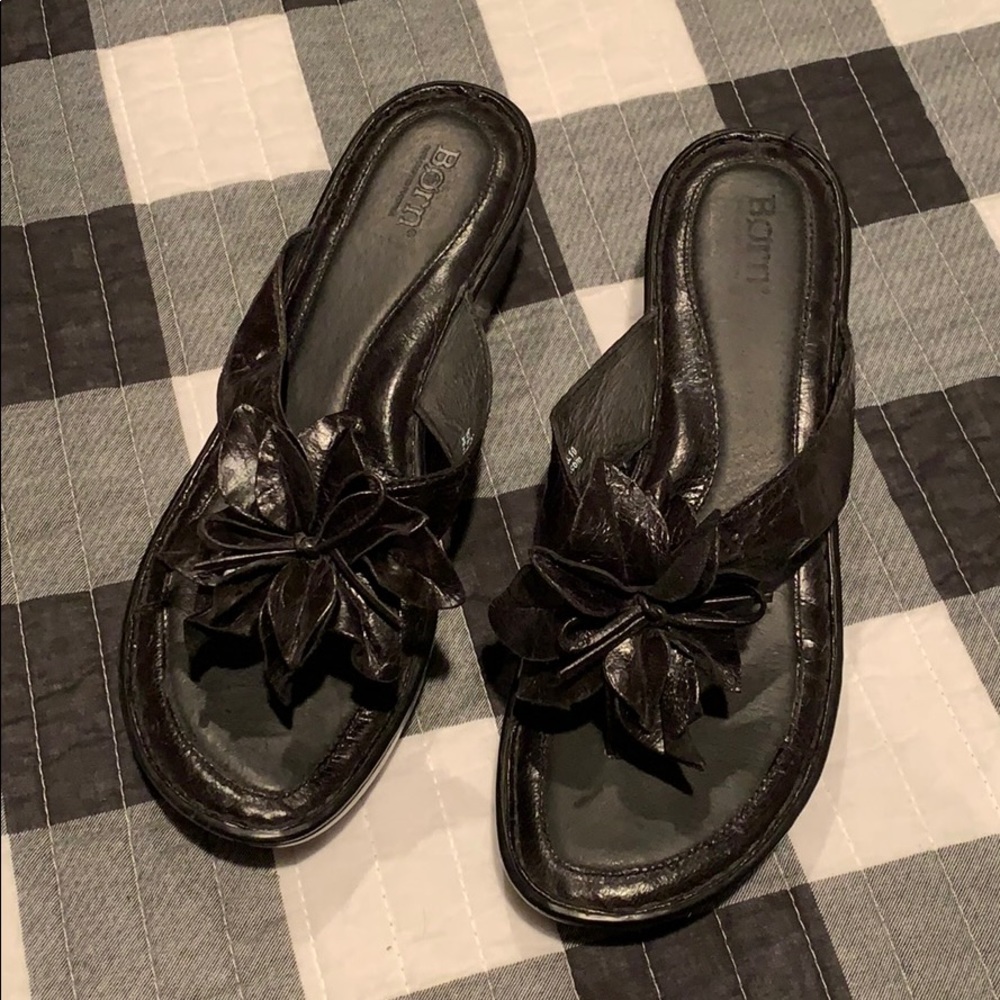BORN black sandals. Size 10